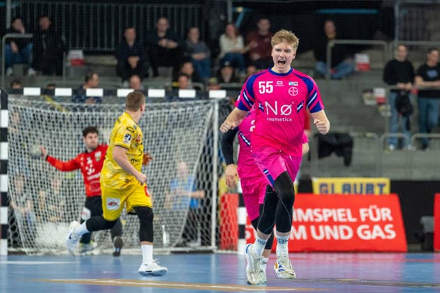 Frederik Sondermann TSV Bayer Dormagen, 55 cheers after a goal HSG Krefeld Niederrhein vs TSV Bayer Dormagen, Handball, 2 HBL, 25 Matchday, Season 2025 26, 28 03 2026, HSG Krefeld Niederrhein vs TSV Bayer Dormagen, Handball, 2 HBL, 25 Matchday, Season 2025 26, 28 03 2026 Krefeld Copyright: xEibner-Pressefoto LukasxBaldygax EP_LBA