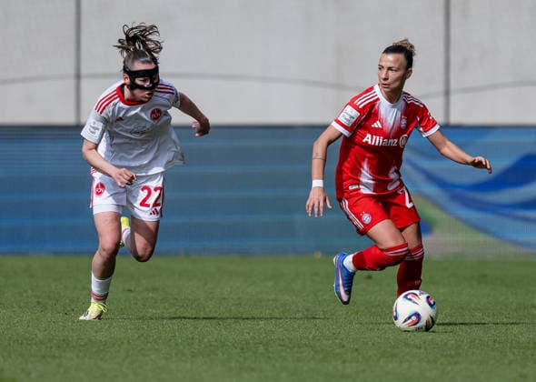Arianna Caruso FC Bayern Muenchen Frauen, 27 followed by Julia Pollak 1 FC Nuernberg, 22 GER, FC Bayern Muenchen Frauen vs 1 FC Nuernberg, Fußball, Google Pixel Frauen Bundesliga, 22 Spieltag, Saison 2025 2026, 28 03 2026 DFL DFB REGULATIONS PROHIBIT ANY USE OF PHOTOGRAPHS as IMAGE SEQUENCES and or QUASI VIDEO GER, FC Bayern Muenchen Frauen vs 1 FC Nuernberg, Football, Google Pixel Frauen Bundesliga, 22 Spieltag, Saison 2025 2026, 28 03 2026 Muenchen Copyright: xEibner-Pressefoto HeikexFeinerx EP_HFR