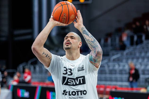 Maik Zirbes Vet Concept Gladiators Trier, 33 , single picture, single photo, portrait, portrait, warm up, before the start of the game, BMA365 Bamberg Baskets vs Vet Concept Gladiators Trier, Basketball, easyCredit BBL, 26 Matchday, 29 03 2026 BMA365 Bamberg Baskets vs Vet Concept Gladiators Trier, Basketball, easyCredit BBL, 26 Matchday, 29 03 2026 Bamberg Copyright: xEibner-Pressefoto G.xSantemizx EP_EER