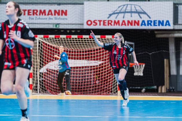 Annika Ingenpaß TSV Bayer 04 Leverkusen, 02 celebrates a goal TSV Bayer 04 Leverkusen vs TG Nuertingen, Handball, 2 Handball Bundesliga, 22 Matchday, Season 2025 26, 29 03 2026, TSV Bayer 04 Leverkusen vs TG Nuertingen, Handball, 2 HBL, 22 Matchday, Season 2025 26, 29 03 2026 Leverkusen Copyright: xEibner-Pressefoto LukasxBaldygax EP_LBA