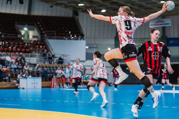 Ronja Buehler TG Nuettingen, 09 Jump shot TSV Bayer 04 Leverkusen vs TG Nuertingen, Handball, 2 Handball Bundesliga, 22 Matchday, Season 2025 26, 29 03 2026, TSV Bayer 04 Leverkusen vs TG Nuertingen, Handball, 2 HBL, 22 Matchday, Season 2025 26, 29 03 2026 Leverkusen Copyright: xEibner-Pressefoto LukasxBaldygax EP_LBA
