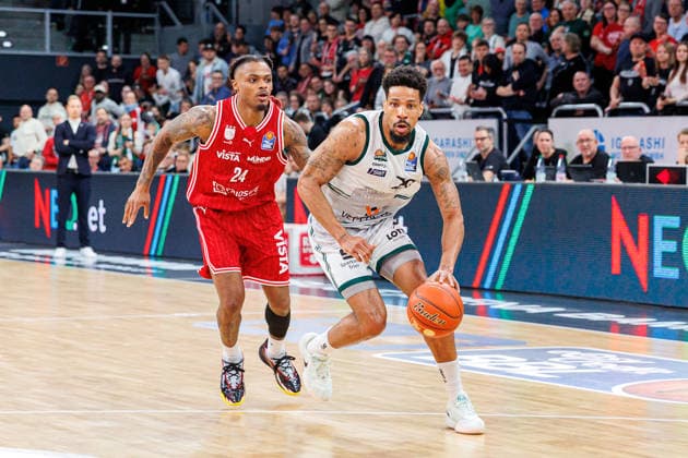 Cobe Williams BMA365 Bamberg Baskets, 24 , Urald King Vet Concept Gladiators Trier, 20 , BMA365 Bamberg Baskets vs Vet Concept Gladiators Trier, Basketball, easyCredit BBL, Matchday 26, 29 03 2026 BMA365 Bamberg Baskets vs Vet Concept Gladiators Trier, Basketball, easyCredit BBL, Matchday 26, 29 03 2026 Bamberg Copyright: xEibner-Pressefoto G.xSantemizx EP_EER