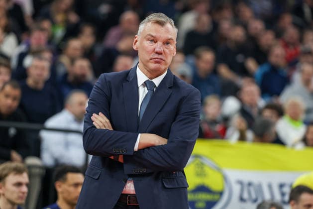 Saras Jasikevicius Fenerbahce Beko Istanbul, Head Coach , GER, FC Bayern Basketball vs Fenerbahce Beko Istanbul, Basketball, Euroleague, 35 Matchday, Season 2025 2026, 01 04 2026, GER, FC Bayern Basketball vs Fenerbahce Beko Istanbul, Basketball, Euroleague, 35 Matchday, Season 2025 2026, 01 04 2026 Munich Copyright: xEibner-Pressefoto JennixMaulx EP_JML