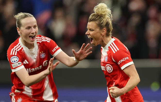 Dallmann Linda Tor 2-1 , FC Bayern München Manchester United, ManU Frauen , Viertelfinale , Women Champions League , Fußball , in den Allianz Arena Stadion , in München , Bayern , Deutschland. April 01 , 2026 . Photo by: Davide Elias IPA Photo Pressefoto DENL Copyright: xDavidexEliasx