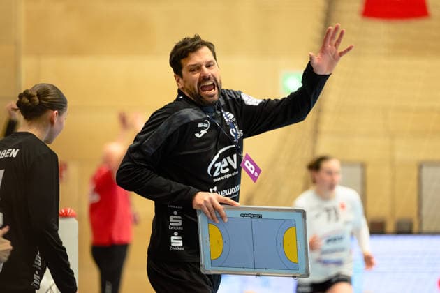 Norman Rentsch BSV Sachsen Zwickau, Coach out of action GER, Thueringer HC vs BSV Sachsen Zwickau, Handball, Alsco Handball Bundesliga Women, Matchday 20, Season 2025 2026, 01 04 2026 GER, Thueringer HC vs BSV Sachsen Zwickau, Handball, Alsco Handball Bundesliga Women, Matchday 20, Season 2025 2026, 01 04 2026 Bad Langensalza Copyright: xEibner-Pressefoto MartinxHerbstx EP_MHT