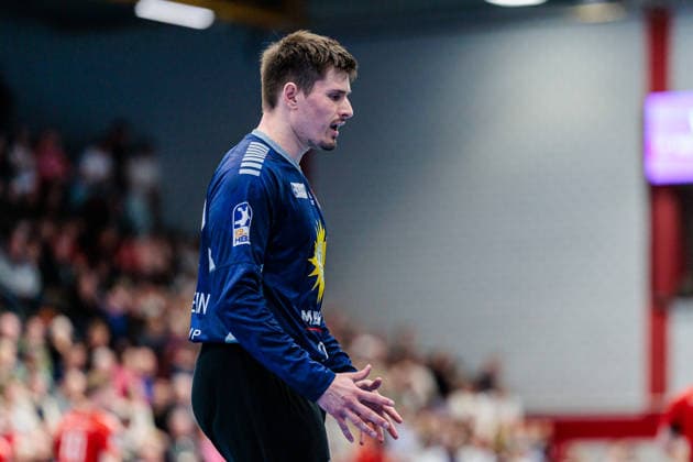 Trouble with Leon Grabenstein TuS N Luebbecke, 32 GER, TuS N Luebbecke vs HSC 2000 Coburg, Handball, 2 Bundesliga, Matchday 26, Season 2025 2026, 02 04 2026 GER, TuS N Luebbecke vs HSC 2000 Coburg, Handball, 2 Bundesliga, Matchday 26, Season 2025 2026, 02 04 2026 Luebbecke Copyright: xEibner-Pressefoto JanxRollingerx EP_JSK