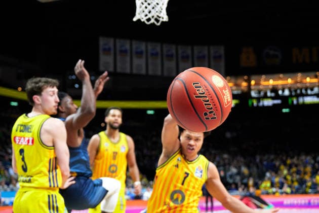 Mood ALBA Berlin, GER, ALBA Berlin vs EWE Baskets Oldenburg, Basketball Men, easy Credit BBL, Season 2025 2026, 28 Matchday, 05 04 2026 GER, ALBA Berlin vs EWE Baskets Oldenburg, Basketball Men, easy Credit BBL, Season 2025 2026, 28 Matchday, 05 04 2026 Berlin Copyright: xClaudiusxRauch,xEibner-Pressefotox xClaudiusxRauchx EP_CRH