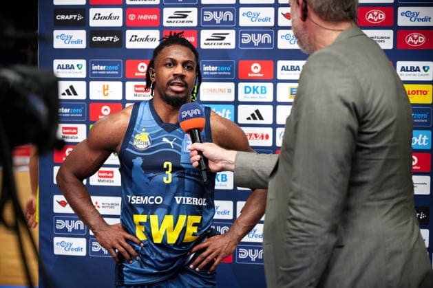 Chris Clemons EWE Baskets Oldenburg, 03 , in interview, GER, ALBA Berlin vs EWE Baskets Oldenburg, Basketball Men, easy Credit BBL, Season 2025 2026, 28 Matchday, 05 04 2026 GER, ALBA Berlin vs EWE Baskets Oldenburg, Basketball Men, easy Credit BBL, Season 2025 2026, 28 Matchday, 05 04 2026 Berlin Copyright: xClaudiusxRauch,xEibner-Pressefotox xClaudiusxRauchx EP_CRH