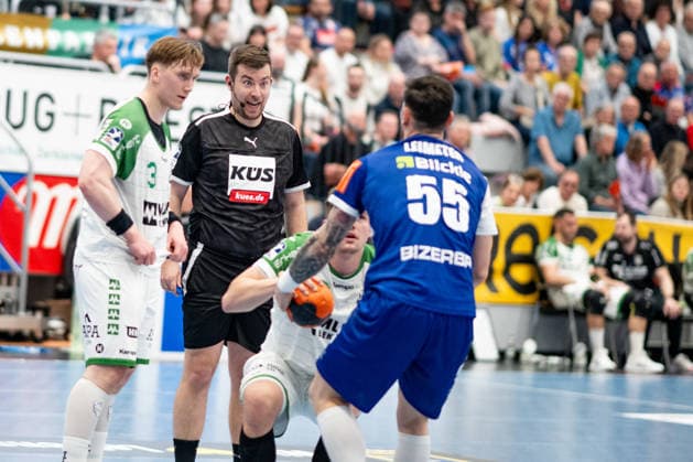 Admonition to Csaba Leimeter HBW Balingen Weilstetten, 55 due to heavy use, , HBW Balingen Weilstetten vs HC Oppenweiler Backnang, Handball, 2 Bundesliga, Matchday 26, Season 2025 2026, 05 04 2026, Eibner Pressefoto Andreas Ulmer HBW Balingen Weilstetten vs HC Oppenweiler Backnang, Handball, 2 Bundesliga, Matchday 26, Season 2025 2026, 05 04 2026, Balingen Copyright: xEibner-Pressefoto AndreasxUlmerx EP_AUR