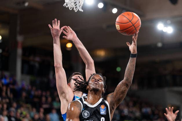 Leonard Thorpe Jr Veolia Towers Hamburg, 02 at basketball, GER, Veolia Towers Hamburg vs SKYLINERS Frankfurt, Basketball, Bundesliga, Matchday 28, Season 2025 2026, 05 04 2026 GER, Veolia Towers Hamburg vs SKYLINERS Frankfurt, Basketball, Bundesliga, Matchday 28, Season 2025 2026, 05 04 2026 Hamburg Copyright: xEibner-Pressefoto MaxxVincenx EP_MVN