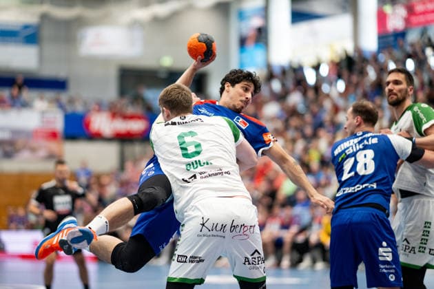 Yonatan Dayan, HBW Balingen Weilstetten, 40 against Timm Buck HC Oppenweiler Backnang, 06 , HBW Balingen Weilstetten vs HC Oppenweiler Backnang, Handball, 2 Bundesliga, Matchday 26, Season 2025 2026, 05 04 2026, Eibner Pressefoto Andreas Ulmer HBW Balingen Weilstetten vs HC Oppenweiler Backnang, Handball, 2 Bundesliga, Matchday 26, Season 2025 2026, 05 04 2026, Balingen Copyright: xEibner-Pressefoto AndreasxUlmerx EP_AUR