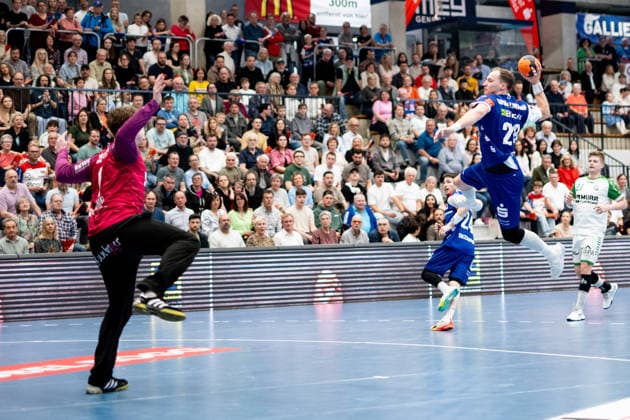 Tobias Heinzelmann HBW Balingen Weilstetten, 28 , at the throw HBW Balingen Weilstetten vs HC Oppenweiler Backnang, Handball, 2 Bundesliga, Matchday 26, Season 2025 2026, 05 04 2026, Eibner Pressefoto Andreas Ulmer HBW Balingen Weilstetten vs HC Oppenweiler Backnang, Handball, 2 Bundesliga, Matchday 26, Season 2025 2026, 05 04 2026, Balingen Copyright: xEibner-Pressefoto AndreasxUlmerx EP_AUR