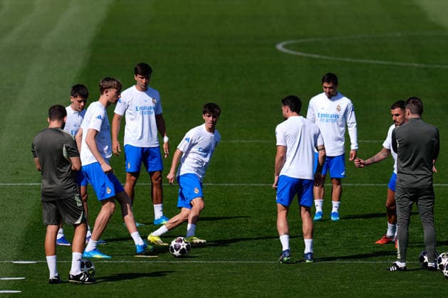 April 6, 2026, Madrid, Madrid, Spain: Manuel Angel during the training day of Real Madrid ahead the UEFA Champions League 2025 26, Quarter-finals First Leg, football match against FC Bayern Munich at Ciudad Deportiva Real Madrid on April 06, 2026, in Valdebebas, Madrid, Spain. Madrid Spain - ZUMAa181 20260406_zaa_a181_033 Copyright: xDennisxAgyemanx