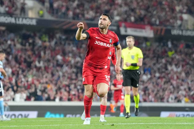 Vincenzo Grifo SC Freiburg, 32 goal celebration, emotions, goal shot, finish, goal success, goal, goal , Germany, football, UEFA Europa League, quarter-final, first leg, 2025 2026, SC Freiburg vs RC Celta de Vigo, 09 04 2026, Europa Park Stadion, Freiburg, Germany Freiburg Europa Park Stadion Baden Württemberg Germany Copyright: xArnexAmbergx
