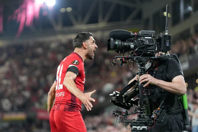 Vincenzo Grifo SC Freiburg, 32 goal celebration, emotions, goal shot, finish, goal success, goal, goal , Germany, football, UEFA Europa League, quarter-final, first leg, 2025 2026, SC Freiburg vs RC Celta de Vigo, 09 04 2026, Europa Park Stadion, Freiburg, Germany Freiburg Europa Park Stadion Baden Württemberg Germany Copyright: xArnexAmbergx