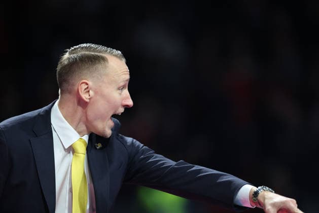 Mikko Riipinen MHP Riesen Ludwigsburg, Head Coach gestures, GER, FC Bayern Basketball vs MHP Riesen Ludwigsburg, Basketball, easycredit Basketball Bundesliga, Matchday 13, Season 2025 2026, 14 04 2026, GER, FC Bayern Basketball vs MHP Riesen Ludwigsburg, Basketball, easycredit Basketball Bundesliga, Matchday 13, Season 2025 2026, 14 04 2026 Muenchen Copyright: xEibner-Pressefoto JennixMaulx EP_JML