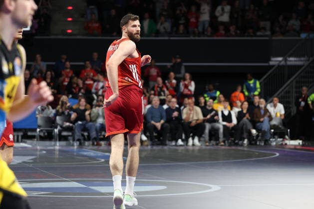 Leon Kratzer FC Bayern Basketball, 08 , GER, FC Bayern Basketball vs MHP Riesen Ludwigsburg, Basketball, easycredit Basketball Bundesliga, Matchday 13, Season 2025 2026, 14 04 2026, GER, FC Bayern Basketball vs MHP Riesen Ludwigsburg, Basketball, easycredit Basketball Bundesliga, Matchday 13, Season 2025 2026, 14 04 2026 Muenchen Copyright: xEibner-Pressefoto JennixMaulx EP_JML