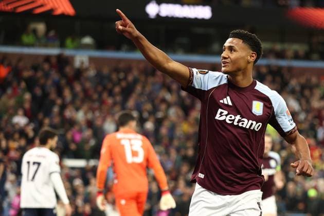 Ollie Watkins of Aston Villa celebrates a goal 1-0. Aston Villa v Bologna, UEFA Europa League, Quarter Final, Second Leg, Football, Villa Park, Birmingham, UK - 16 Apr 2026Birmingham Villa Park United Kingdom EDITORIAL USE ONLY No use with unauthorised audio, video, data, fixture lists, club league logos or live services. Online in-match use limited to 120 images, no video emulation. No use in betting, games or single club league player publications. Copyright: xRyanxBrowne Shutterstockx 16828672ao