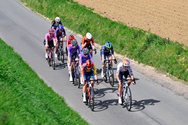 Brabantse Pijl - Fleche Brabanconne Women 2026 Cycling Race OVERIJSE, BELGIUM - APRIL 17 : Volstad Alexandra (CAN) of EF Education-Oatly, Steigenga Nicole (NED) of AG Insurance - Soudal Team, Schrempf Carina (AUT) of Fenix-Premier Tech, Adegeest Loes (NED) of Lidl - Trek, Appleton Talia (AUS) of Liv AlUla Jayco, Wyllie Ella (NZL) of Liv AlUla Jayco, Hezinova Daniela (CZE) of Team Picnic PostNL, Haberlin Steffi (SUI) of Team SD Worx - Protime, Persico Silvia (ITA) of UAE Team ADQ, Dijkstra Anneke (NED) of VolkerWessels Cycling Team during the 11th edition of De Brabantse Pijl - La Fleche Brabanconne Women an UCI ProSeries 1.Pro one day cycling road race for Women Elite of 125 km with start in Lennik and finish in Overijse on April 17, 2026 in Overijse, Belgium, 17 04 2026 ( Motordriver Guy De Vuyst - Overijse Belgium Copyright: xTomasxSiskx