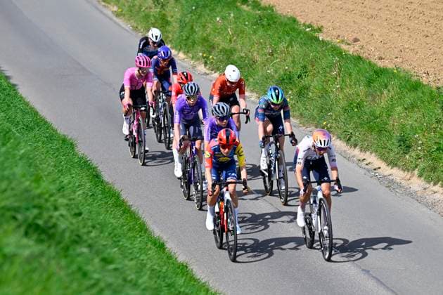 Brabantse Pijl - Fleche Brabanconne Women 2026 Cycling Race OVERIJSE, BELGIUM - APRIL 17 : Volstad Alexandra (CAN) of EF Education-Oatly, Steigenga Nicole (NED) of AG Insurance - Soudal Team, Schrempf Carina (AUT) of Fenix-Premier Tech, Adegeest Loes (NED) of Lidl - Trek, Appleton Talia (AUS) of Liv AlUla Jayco, Wyllie Ella (NZL) of Liv AlUla Jayco, Hezinova Daniela (CZE) of Team Picnic PostNL, Haberlin Steffi (SUI) of Team SD Worx - Protime, Persico Silvia (ITA) of UAE Team ADQ, Dijkstra Anneke (NED) of VolkerWessels Cycling Team during the 11th edition of De Brabantse Pijl - La Fleche Brabanconne Women an UCI ProSeries 1.Pro one day cycling road race for Women Elite of 125 km with start in Lennik and finish in Overijse on April 17, 2026 in Overijse, Belgium, 17 04 2026 ( Motordriver Guy De Vuyst - Overijse Belgium Copyright: xTomasxSiskx