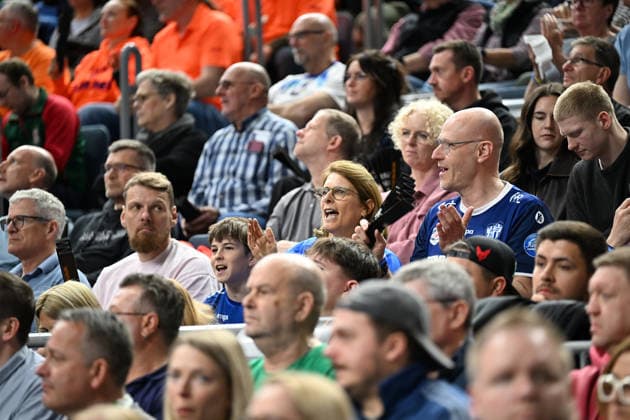 GER, Lanxess Arena Koeln, HBL, LIDL FINAL4, Men, Match for 3rd place, TBV Lemgo Lippe vs SC Magdeburg 19 04 2026, Lanxess Arena , Koeln , GER, Lanxess Arena Koeln, HBL, LIDL FINAL4, Men, Match for 3rd place, TBV Lemgo Lippe vs SC Magdeburg , im Bild Fans Lemgo nordphotoxGmbHx xMeuter nph00351