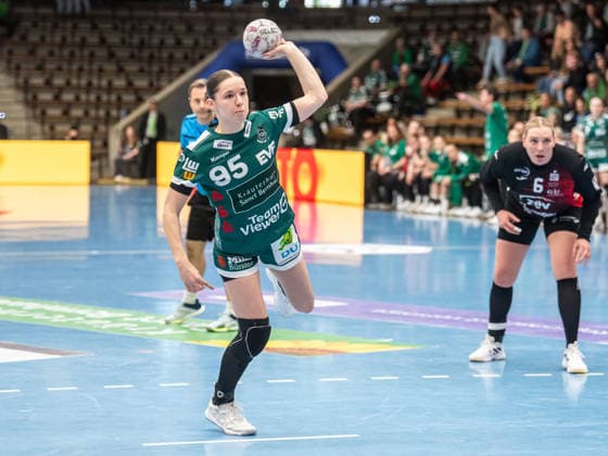 Lara Daeuble Frisch Auf Women, 95 on the seven-meter, BSV Sachsen Zwickau vs Frisch Auf Goeppingen, Handball, 1 Bundesliga, Season 2025 2026, 19 04 2026 BSV Sachsen Zwickau vs Frisch Auf Goeppingen, Handball, 1 Bundesliga, Season 2025 2026, 19 04 2026 Zwickau Copyright: xMichaelxSchmidt Eibner-Pressefotx EP_MST