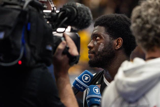 GER, ENBL VIMODROM Final 4, Semifinal 2, SYNTAINICS MBC Manchester Basketball 22 04 2026, Stadthalle, Weißenfels, GER, ENBL VIMODROM Final 4, Semifinal 2, SYNTAINICS MBC Manchester Basketball Khyri Thomas Syntainics MBC, 0 at the interview  Photo Alexander Trienitz Weißenfels Stadthalle Sachsen Anhalt Germany