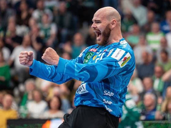 MIke Jensen Rhein Neckar Loewen, 20 cheers loudly, Frisch Auf Goeppingen vs Rhein Neckar Loewen, Handball, 1 Bundesliga, Men, Season 2025 2026, 23 04 2026, Frisch Auf Goeppingen vs Rhein Neckar Loewen, Handball, 1 Bundesliga, Men, Season 2025 2026, 23 04 2026 Goeppingen Copyright: xEibner-Pressefoto MichaelxSchmidx EP_MST