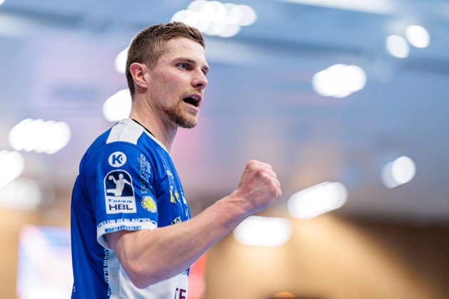 Peter Walz ThSV Eisenach, 14 in jubilation GER, GWD Minden vs ThSV Eisenach, Handball, 1 Bundesliga, Matchday 29, Season 2025 2026, 24 04 2026 GER, GWD Minden vs ThSV Eisenach, Handball, 1 Bundesliga, Matchday 29, Season 2025 2026, 24 04 2026 Minden Copyright: xEibner-Pressefoto JanxRollingerx EP_JSK