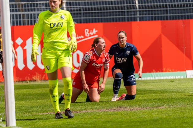 Match scene, Johanna Berg 1 FSV Mainz 05, 09 is annoyed about a missed chance, f l Kari Naerdemann VfL Bochum, 01 , Nina Lange VfL Bochum, 23 , GER, 1 FSV Mainz 05 vs VfL Bochum, Football, 2 Womens Bundesliga, Matchday 23, Season 2025 2026, 26 04 2026, DFB REGULATES PROHIBIT ANY USE OF PHOTOGRAPHS AS IMAGE SEQUENCES AND OR QUASI VIDEO, GER, 1 FSV Mainz 05 vs VfL Bochum, Football, 2 Womens Bundesliga, Matchday 23, Season 2025 2026, 26 04 2026 Mainz Copyright: xEibner-Pressefoto Jan-NiclasxGrox EP_JGG