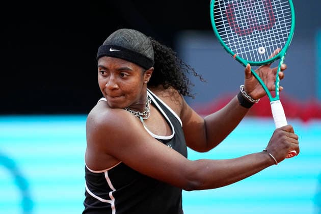 April 28, 2026, Madrid, Madrid, Spain: Hailey Baptiste of USA plays against Aryna Sabalenka of Belarus during the Mutua Madrid Open 2026, ATP, Tennis Herren Masters 1000 and WTA, Tennis Damen 1000, at La Caja Magica on April 28, 2026 in Madrid, Spain. Madrid Spain - ZUMAa181 20260428_zaa_a181_383 Copyright: xOscarxJ.xBarrosox