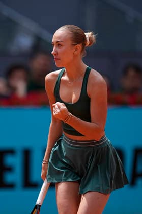 April 29, 2026, Madrid, Madrid, Spain: Anastasia Potapova of Austria reacts against Karolina Pliskova of Czech Republic during the Mutua Madrid Open 2026, ATP, Tennis Herren Masters 1000 and WTA, Tennis Damen 1000, at La Caja Magica on April 29, 2026 in Madrid, Spain. Mutua Madrid Open 2026 - Day 10 - ZUMAa181 20260429_zaa_a181_001 Copyright: xOscarxJ.xBarrosox