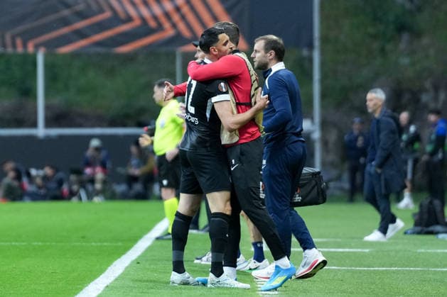 Vincenzo Grifo SC Freiburg, 32 , Lucas Höler Lucas Hoeler SC Freiburg, 09 Goal celebration, emotions, goal shot, finish, goal success, goal, goal, Portugal, football, UEFA Europa League, semi-final, first leg, 2025 2026, SC Braga vs SC Freiburg, 30 04 2026, Estadio Municipal de Braga, Braga, Braga Estadio Municipal de Braga Cavado Portugal Copyright: xArnexAmbergx