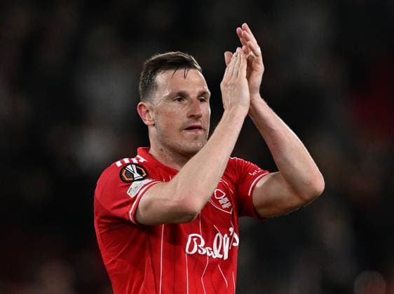 Ryan Yates of Nottingham Forest applauds the fans after the game Nottingham Forest v Aston Villa, UEFA Europa League, Semi Final, First Leg, Football, City Ground, Nottingham, UK - 30 Apr 2026Nottingham City Ground United Kingdom EDITORIAL USE ONLY No use with unauthorised audio, video, data, fixture lists, club league logos or live services. Online in-match use limited to 120 images, no video emulation. No use in betting, games or single club league player publications. Copyright: xAnnaxGowthorpe Shutterstockx 16847974bc