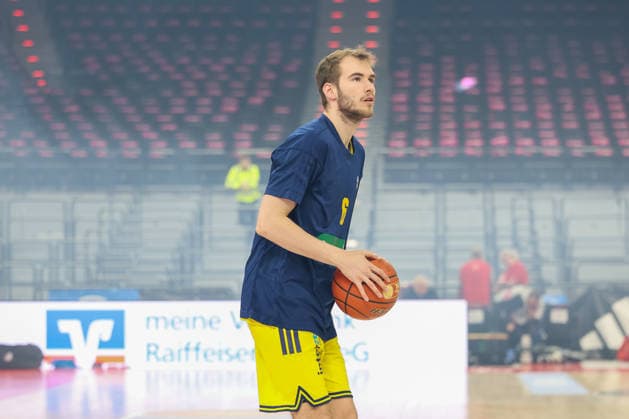 Malte Delow Alba Berlin, 06 warming up with ball, GER, FC Bayern Basketball vs Alba Berlin, Basketball, easycredit Basketball Bundesliga, Matchday 27, Season 2025 2026, 01 05 2026, GER, FC Bayern Basketball vs Alba Berlin, Basketball, easycredit Basketball Bundesliga, Matchday 27, Season 2025 2026, 01 05 2026 Muenchen Copyright: xEibner-Pressefoto JennixMaulx EP_JML