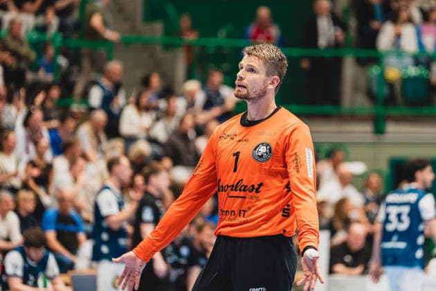 Christopher Rudeck Bergischer HC, 01 animates the fans Bergischer HC vs TSV Hannover Burgdorf, Handball, Daikin 1 HBL, Matchday 30, Season 2025 26, 02 04 2026, Bergischer HC vs TSV Hannover Burgdorf, Handball, Daikin 1 HBL, Matchday 30, Season 2025 26, 02 04 2026 Wuppertal Copyright: xEibner-Pressefoto LukasxBaldygax EP_LBA