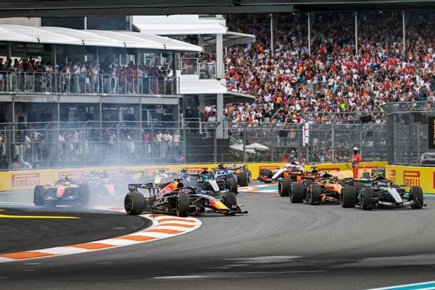 F1 - MIAMI GRAND PRIX 2026 03 VERSTAPPEN Max (nld), Red Bull Racing Ford RB22, action, start of the race, depart, during the Formula 1 Miami Grand Prix 2026, 4th round of the 2026 Formula One World Championship, WM, Weltmeisterschaft from May 1 to 3, 2026 on the Miami International Autodrome, in Miami Gardens, USA - Miami GardensUnited States Copyright: xDPPIx