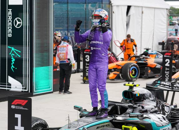Andrea Kimi Antonelli Mercedes AMG Petronas F1 Team, Italy, 12 after winning the race USA, Formula 1 World Championship, Miami Grand Prix, Miami International Autodrome, Miami Gardens, race day, 2026 season, 03 05 2026 USA, Formula 1 World Championship, Miami Grand Prix, Miami International Autodrome, Miami Gardens, race, 2026 season, 03 05 2026 Miami Gardens Copyright: xEibner-Pressefoto ScottxColemanx EP_SCN