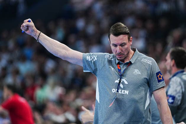 Goal celebration Filip Jicha THW Kiel, Coach GER, THW Kiel vs RK Nexe, Handball, EHF European League, Quarter-final, Second leg, Season 2025 2026, 05 05 2026 GER, THW Kiel vs RK Nexe, Handball, EHF European League, Quarter-final, Second leg, Season 2025 2026, 05 05 2026 Kiel Copyright: xEibner-Pressefoto MarcelxvonxFehrnx EP_MFN