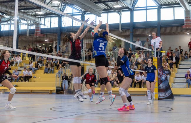 Lena Kuhn Barock Volleys MTV Ludwigsburg, 03 Mariela Paul TSV GA Stuttgart, 05 in the duel Barock Volleys MTV Ludwigsburg vs TSV GA Stuttgart, Volleyball,VLW Pokal Damen,Finale, Saison 2025 2026, 09 05 2026, Barock Volleys MTV Ludwigsburg vs TSV GA Stuttgart, Volleyball,VLW Pokal Damen,Finale, Saison 2025 2026, 09 05 2026 Aalen Waldhausen Copyright: xEibner-Pressefoto DavidexDixGiovx EP_DGI