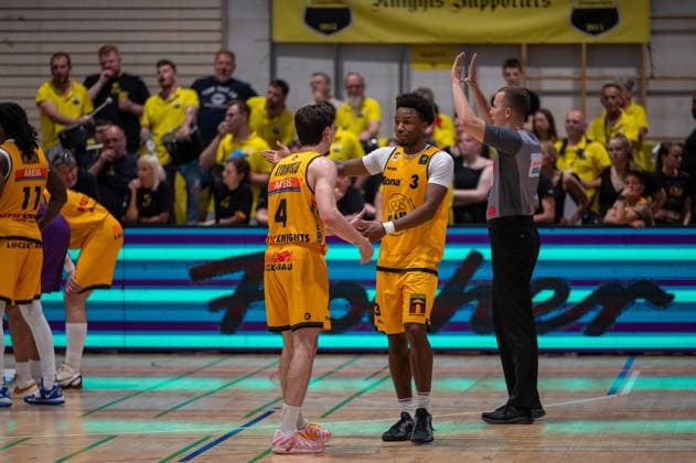 Gian Bahattin Aydinoglu Bozic Estriche Knights Kirchheim, 04 , Charles Tyrone Harris Jr Bozic Estriche Knights Kirchheim, 03 , GER, Bozic Estriche Kirchheim Knights vs BG Goettingen, BARMER 2 Basketball Bundesliga, PlayOffs Quarterfinals 2 Matchday, Season 2025 2026, 09 05 2026 GER, Bozic Estriche Kirchheim Knights vs BG Goettingen, BARMER 2 Basketball Bundesliga, PlayOffs Quarterfinals 2 Matchday, Season 2025 2026, 09 05 2026 Kirchheim unter Teck Copyright: xEibner-Pressefoto SilasxKunzx EP_SKZ