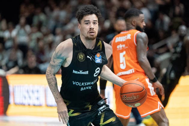 Joshua Obiesie Nr 8 Basketball Loewen Braunschweig GER, Basketball Loewen Braunschweig vs Chemnitz 99ers, Basketball, easyCredit BBL, Week 34, Season 2025 26, 10 05 2026 GER, Basketball Loewen Braunschweig vs Chemnitz 99ers, Basketball, easyCredit BBL, Week 34, Season 2025 26, 10 05 2026 Braunschweig Copyright: xEibner-Pressefoto DanielxREINELTx EP_DRT