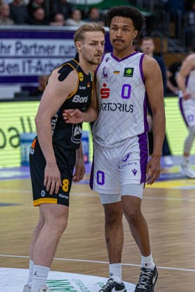 ProA, BG Goettingen vs Bozic Estriche Kirchheim Knights, Sparkassen Arena Goettingen 12 05 2026 ProA, Goettingen, Germany 12 05 2026 Lucas Mayer Bozic Estriche Kirchheim Knights, 8 and Nils Schmitz BG Goettingen, 0 , Barmer ProA 2 Basketball Bundesliga, Playoffs, Game of BG Goettingen vs Bozic Estriche Kirchheim Knights, Sparkassen Arena Goettingen Copyright: xBEAUTIFULxSPORTS Freudensteinx