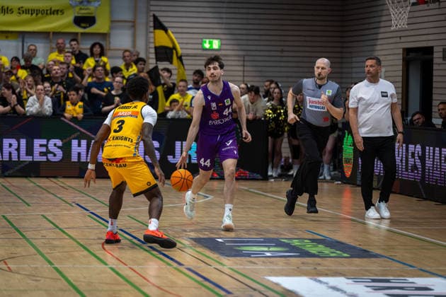 Charles Tyorne Harris Jr Bozic Estriche Knights Kirchheim, 03 Julius Boehmer BG Goettingen, 44 GER, Bozic Estriche Knights Kirchheim vs BG Goettingen, BARMER 2 Basketball Bundesliga, Playoffs Game 4, Season 2025 2026, 14 05 2026 GER, Bozic Estriche Knights Kirchheim vs BG Goettingen, BARMER 2 Basketball Bundesliga, Playoffs Game 4, Season 2025 2026, 14 05 2026 Goeppingen Copyright: xEibner-Pressefoto NinaxSanderx EP_NSR