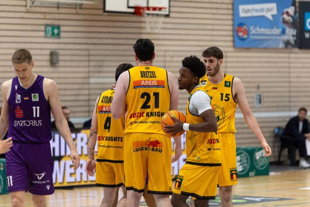 Robin Lodders BG Goettingen, 11 KIr04 Nicolas Bretzel Bozic Estriche Knights Kirchheim, 21 Charles Tyorne Harris Jr Bozic Estriche Knights Kirchheim, 03 Nil Failenschmid Clavera Bozic Estriche Knights Kirchheim, 15 GER, Bozic Estriche Knights Kirchheim vs BG Goettingen, BARMER 2 Basketball Bundesliga, Playoffs Game 4, Season 2025 2026, 14 05 2026 GER, Bozic Estriche Knights Kirchheim vs BG Goettingen, BARMER 2 Basketball Bundesliga, Playoffs Game 4, Season 2025 2026, 14 05 2026 Goeppingen Copyright: xEibner-Pressefoto NinaxSanderx EP_NSR