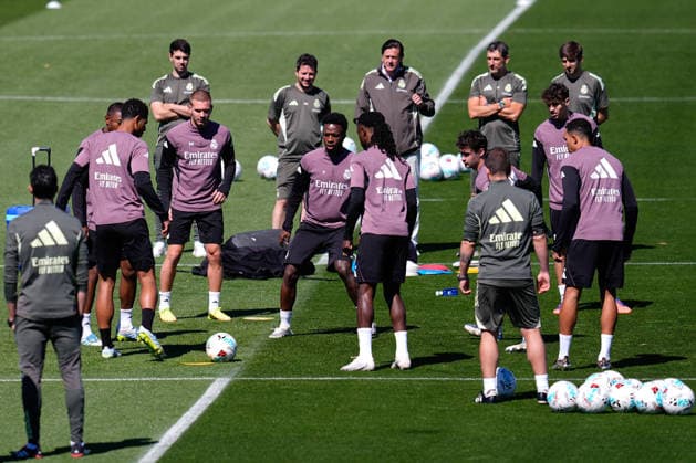 May 16, 2026, Valdebebas, Madrid, Spain: Vinicius Junior during the training day of Real Madrid ahead the Spanish League, LaLiga EA Sports, football match against Sevilla FC at Ciudad Deportiva Real Madrid on May 16, 2026, in Valdebebas, Madrid, Spain. Real Madrid Training Session - Laliga Ea Sports - ZUMAa181 20260516_zaa_a181_050 Copyright: xDennisxAgyemanx