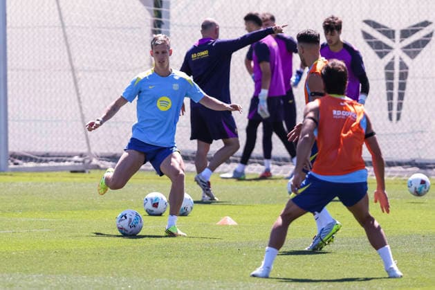 May 16, 2026, Sant Joan Despi, Barcelona, SPAIN: Dani Olmo during the training day of FC Barcelona, Barca ahead the Spanish League, Laliga EA Sports, football match against Real Betis at Ciudad Esportiva Joan Gamper on May 16, 2026 in Sant Joan Despi, Barcelona, Spain. FC Barcelona Training And press conference, PK, Pressekonferenz - LaLiga EA Sports - ZUMAa181 20260516_zaa_a181_090 Copyright: xJavierxBorregox