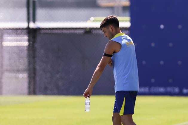 May 16, 2026, Sant Joan Despi, Barcelona, SPAIN: Pedri during the training day of FC Barcelona, Barca ahead the Spanish League, Laliga EA Sports, football match against Real Betis at Ciudad Esportiva Joan Gamper on May 16, 2026 in Sant Joan Despi, Barcelona, Spain. FC Barcelona Training And press conference, PK, Pressekonferenz - LaLiga EA Sports - ZUMAa181 20260516_zaa_a181_095 Copyright: xJavierxBorregox