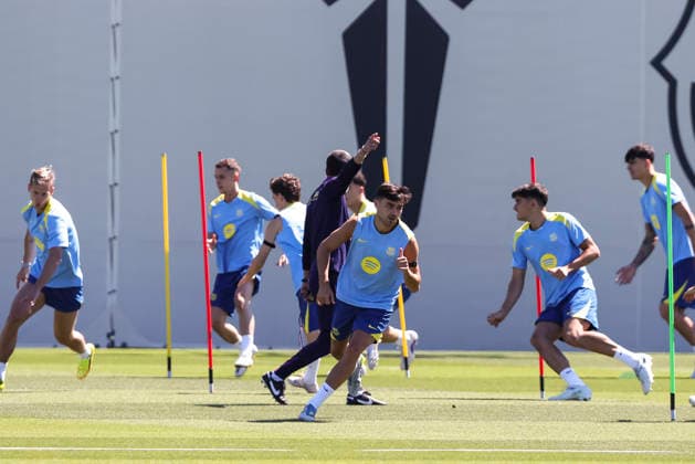 May 16, 2026, Sant Joan Despi, Barcelona, SPAIN: Pedri during the training day of FC Barcelona, Barca ahead the Spanish League, Laliga EA Sports, football match against Real Betis at Ciudad Esportiva Joan Gamper on May 16, 2026 in Sant Joan Despi, Barcelona, Spain. Sant Joan Despi SPAIN - ZUMAa181 20260516_zaa_a181_087 Copyright: xJavierxBorregox