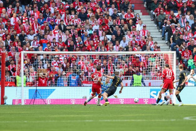 The goal to 3 1 by Tom Bischof FC Bayern Muenchen, 20 , the 120 goal of FC Bayern Muenchen in the 2025 26 season, GER, FC Bayern Muenchen vs 1 FC Koeln, Football, Bundesliga, Matchday 34, 2025 2026 season, 16 05 2026, DFL DFB REGULATIONS PROHIBIT ANY USE OF PHOTOGRAPHS as IMAGE SEQUENCES and or QUASI VIDEO, GER, FC Bayern Muenchen vs 1 FC Koeln, Football, Bundesliga, Matchday 34, Season 2025 2026, 16 05 2026 Muenchen Copyright: xEibner-Pressefoto JennixMaulx EP_JML